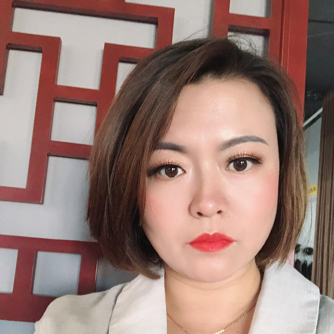 聊城洪光名车霞姐