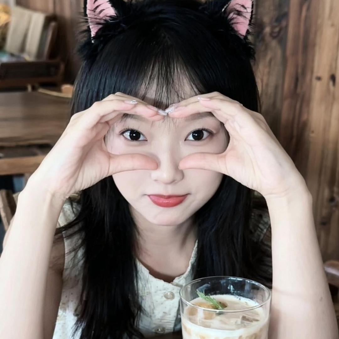 爱吃肉.