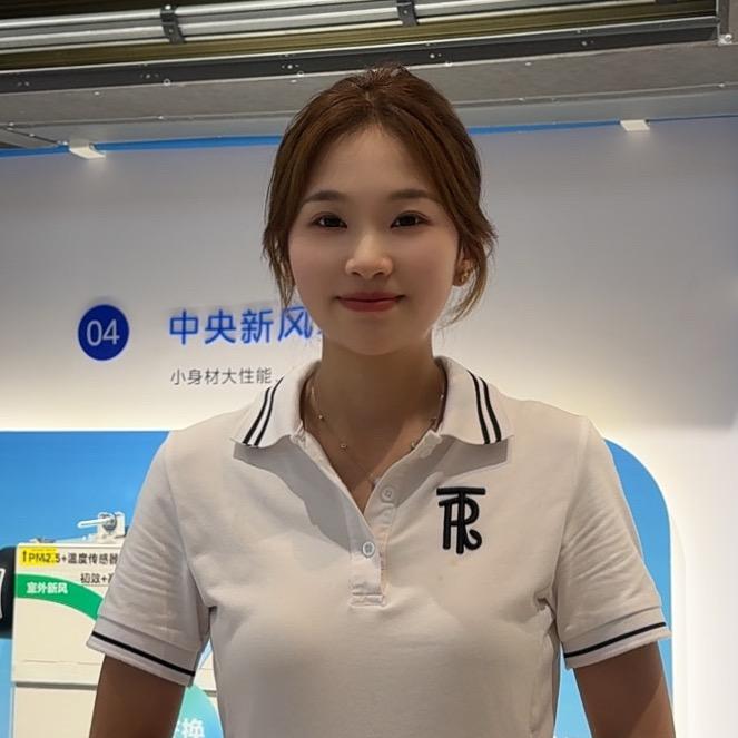 在沂水卖美的空调的小王