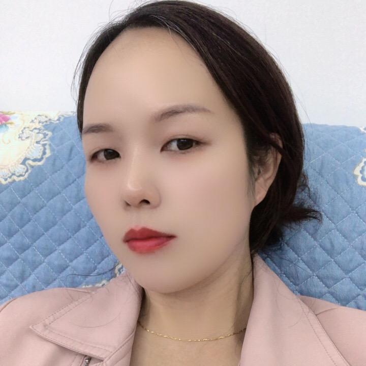 吴家姑娘苦咖啡