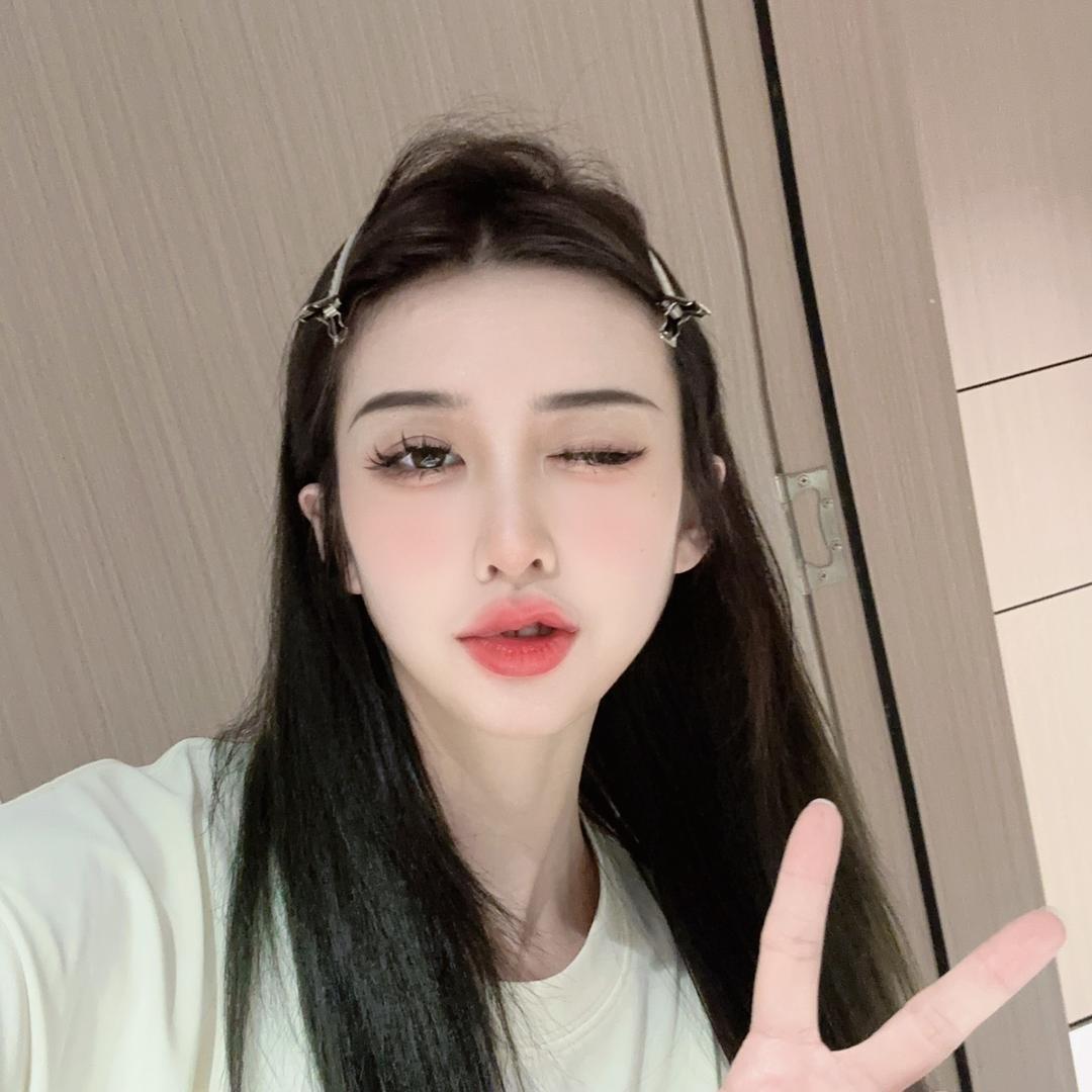 张月月服装工厂