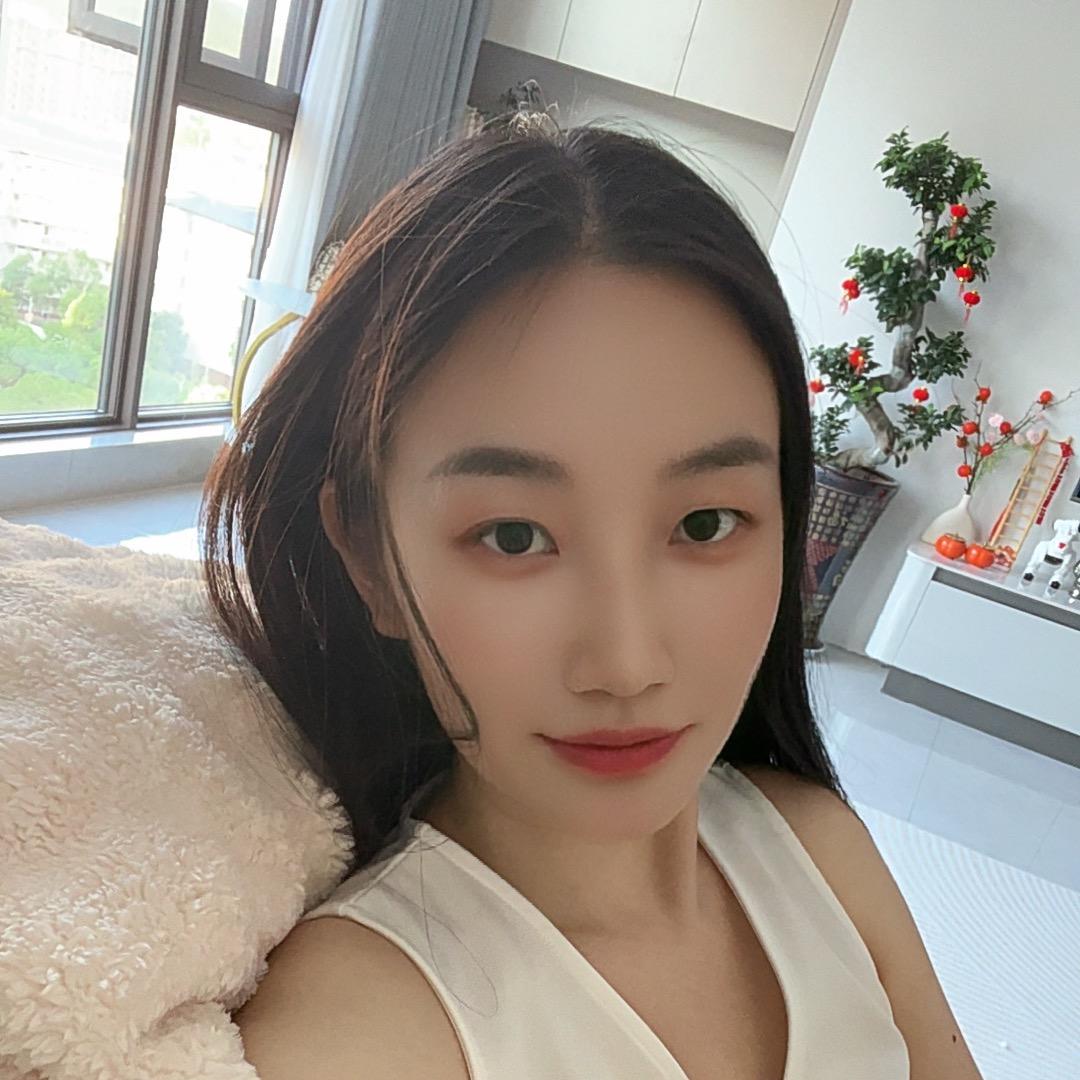 杨一一