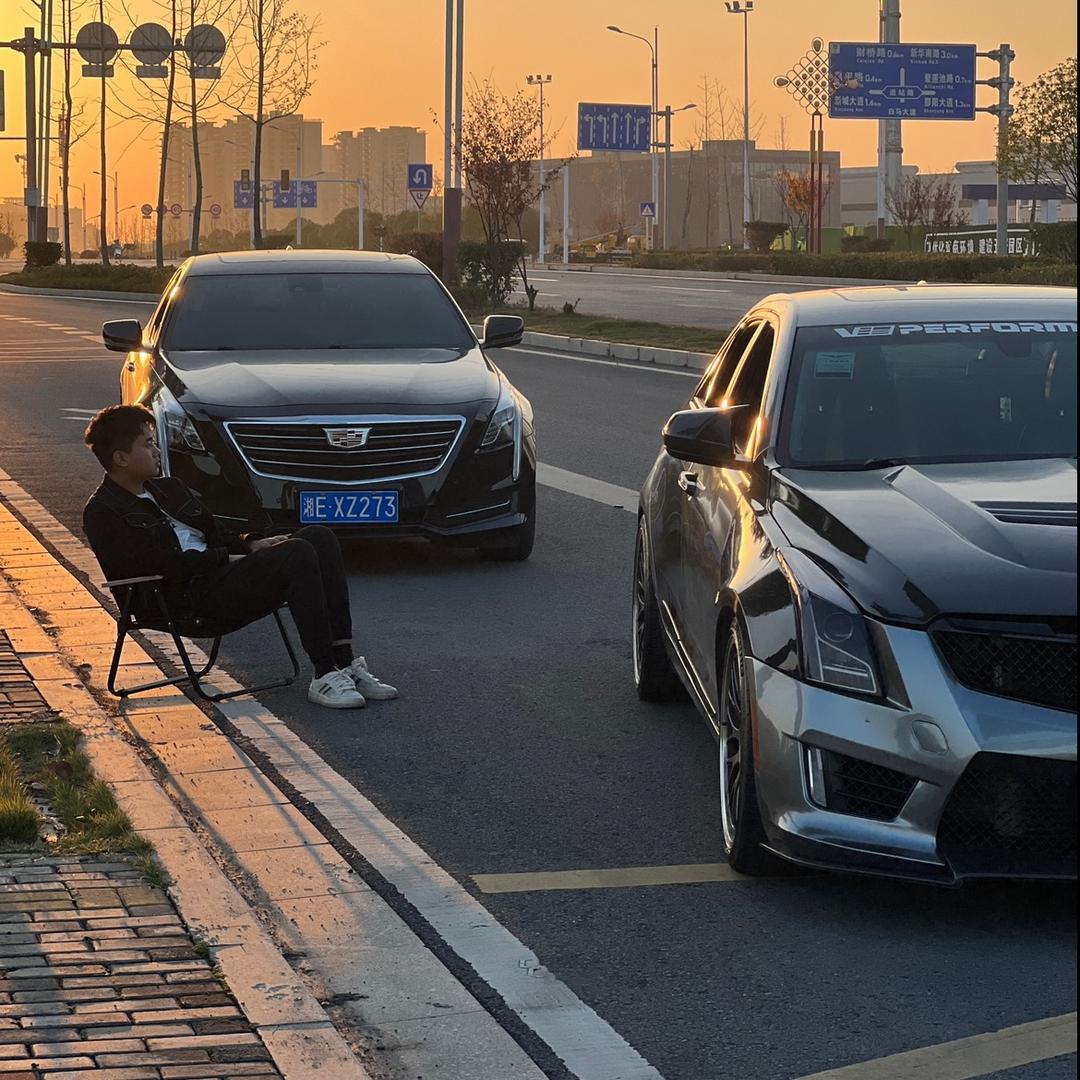 安权的凯迪车库