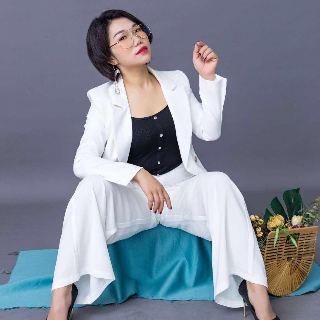 彤彤姐「蜕变中」