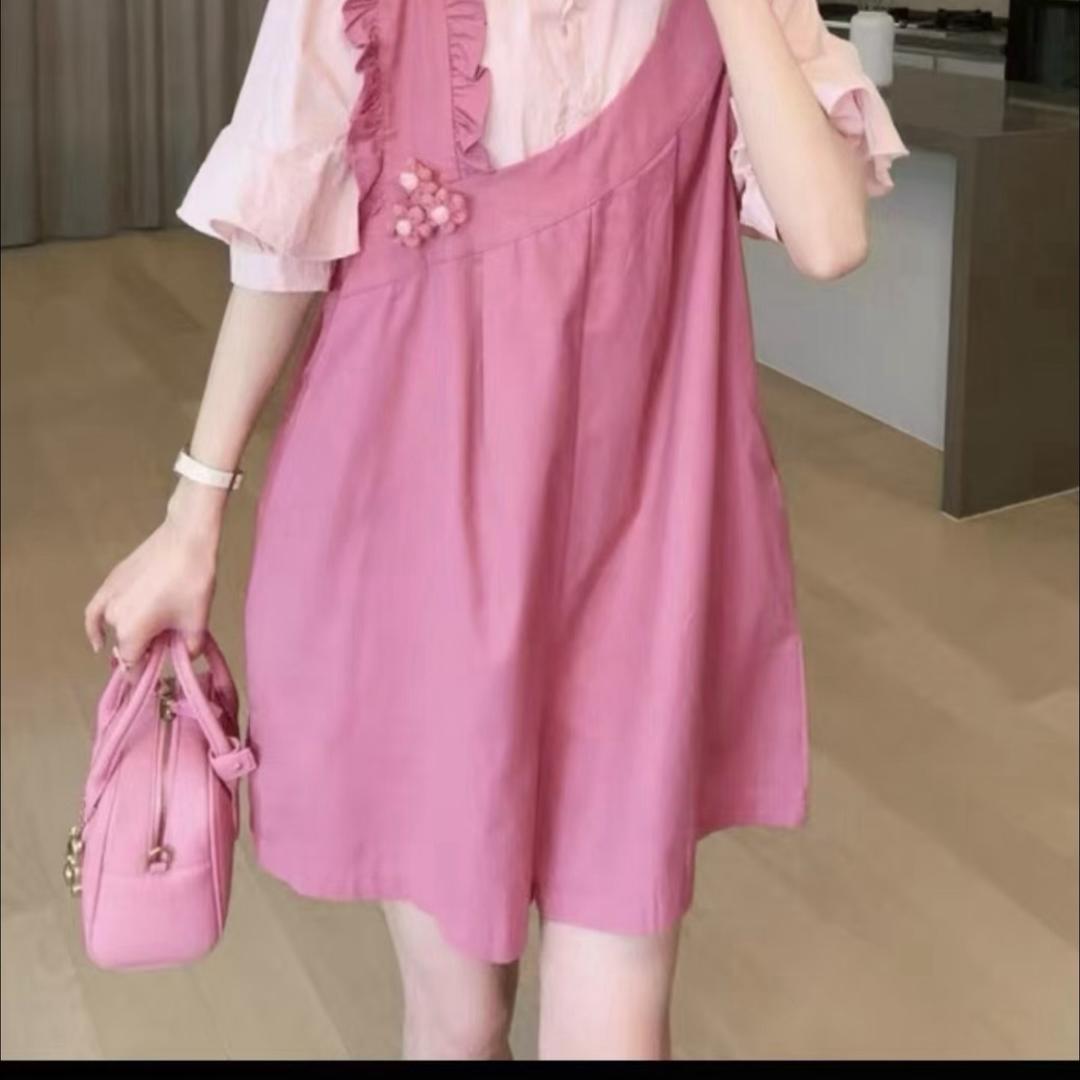 草莓穿搭女装