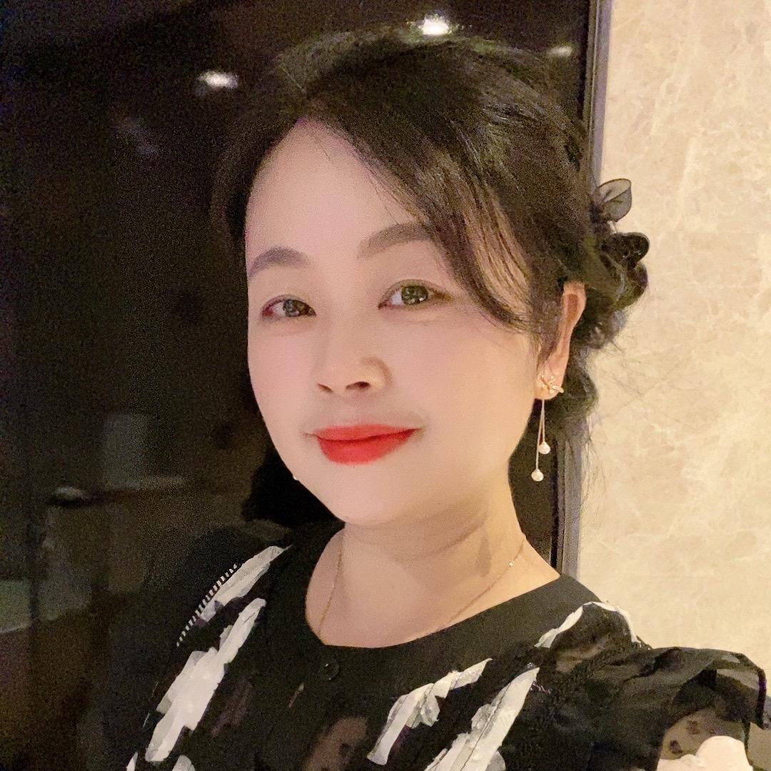 小灰灰-