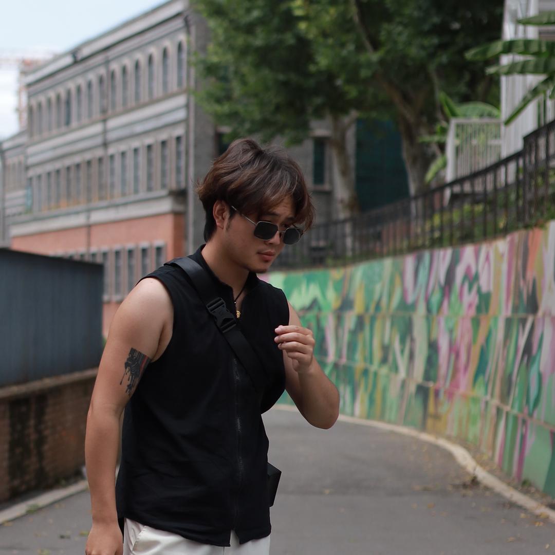 东阳市轻周假期文化传媒有限公司