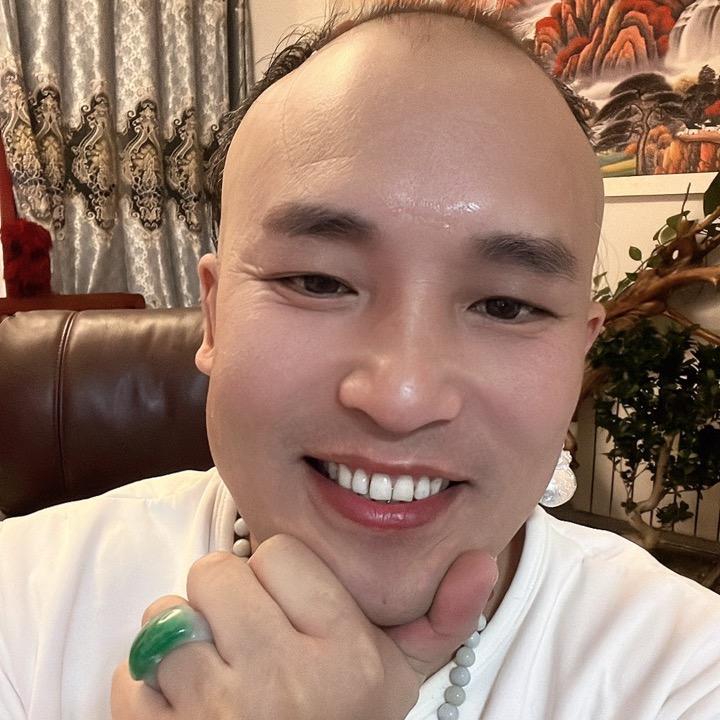 小贵哥