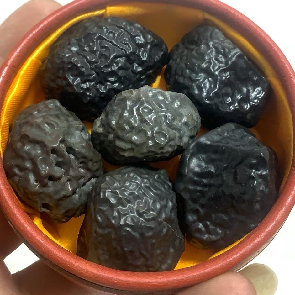 御龙石缘