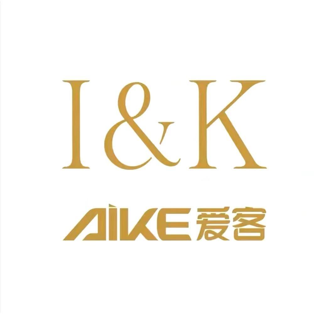 沙坪坝尚巢女装店