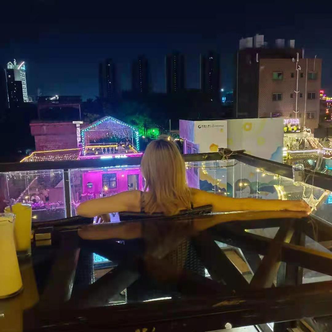 杨杨