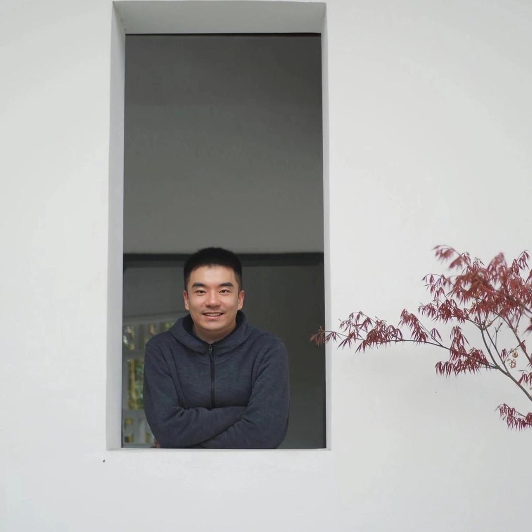 Tomi不远游