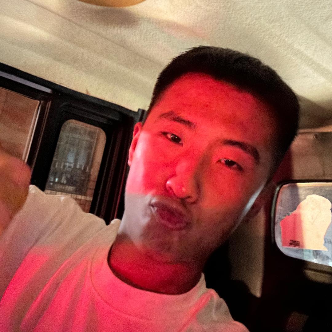老黄我想（    ）你