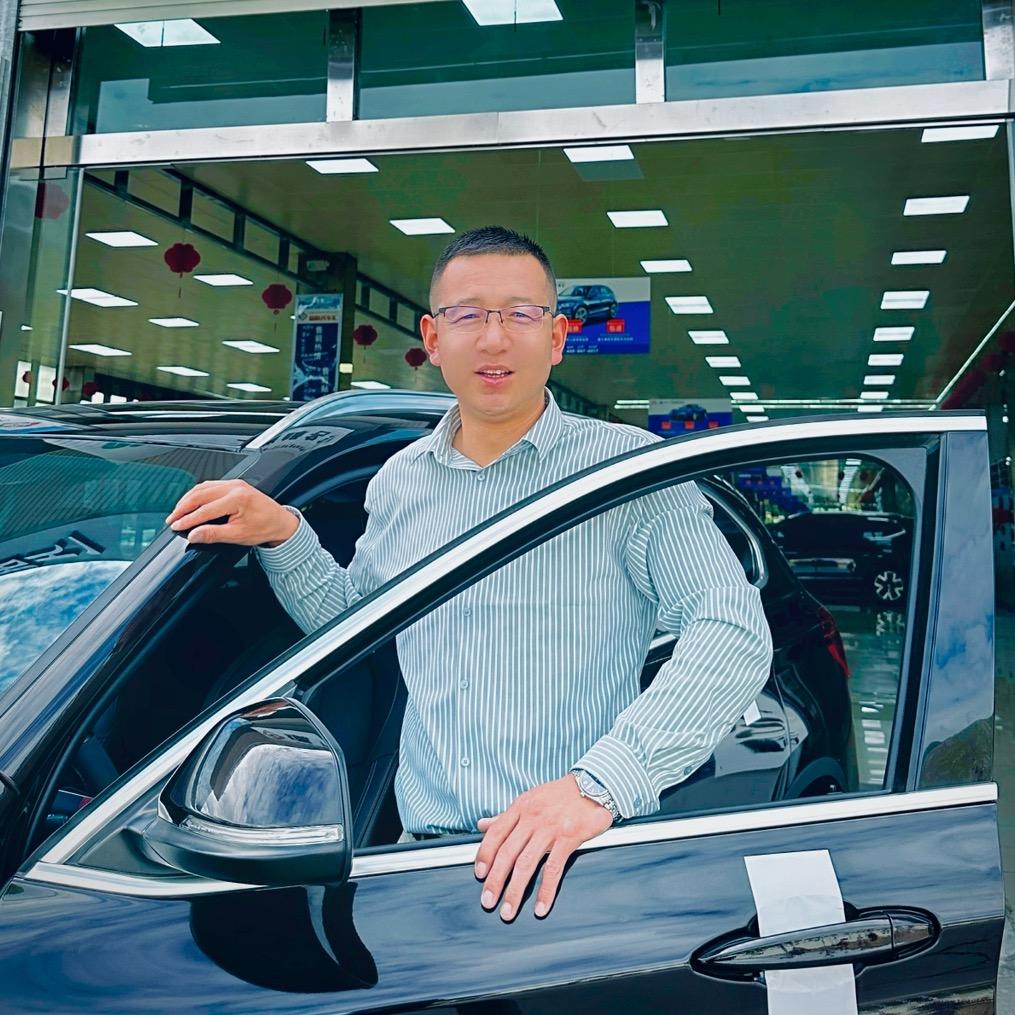 西藏拉萨瑞峰二手车
