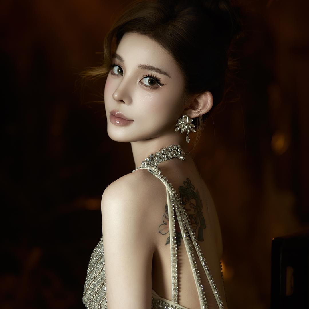 陈嘉怡