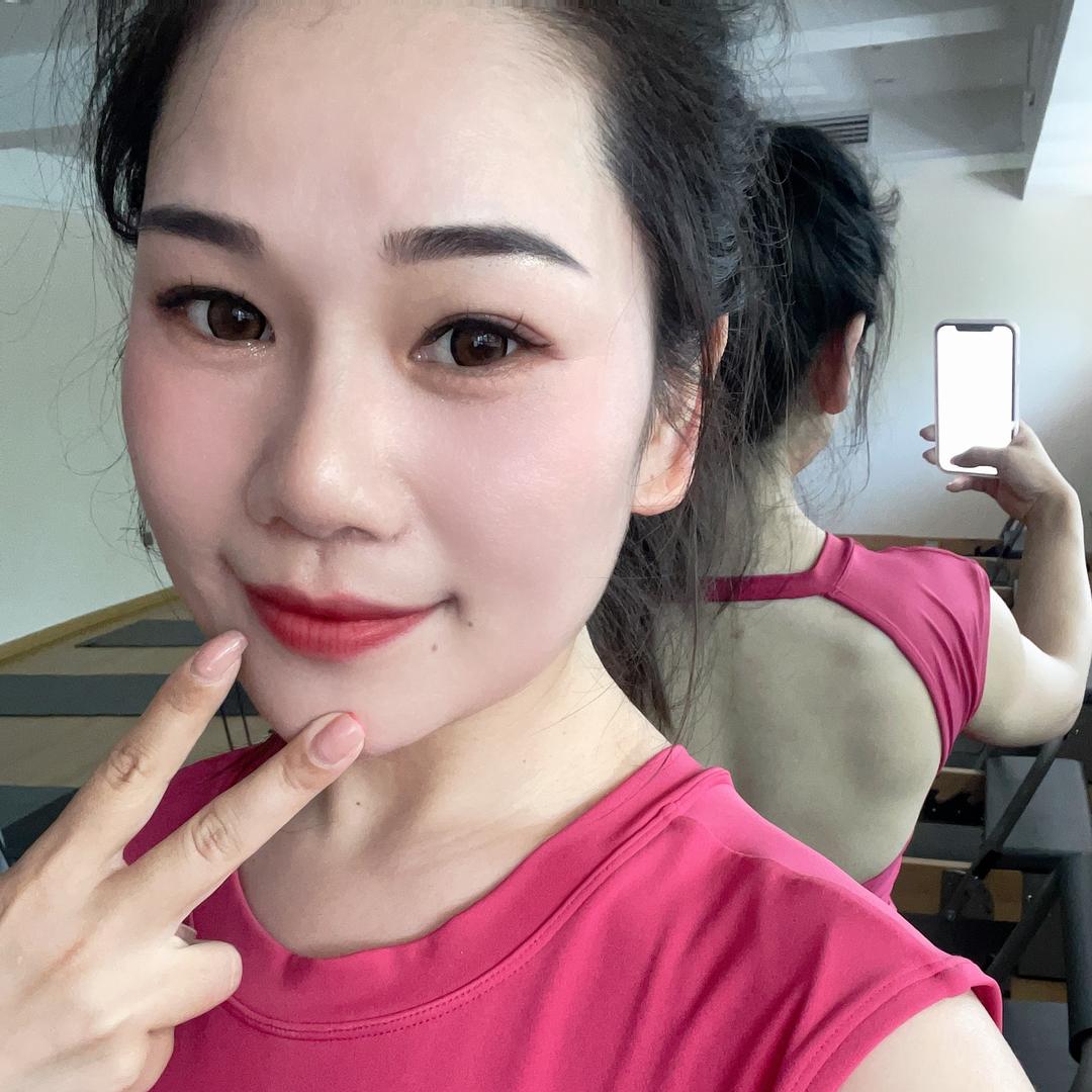 黄小姐