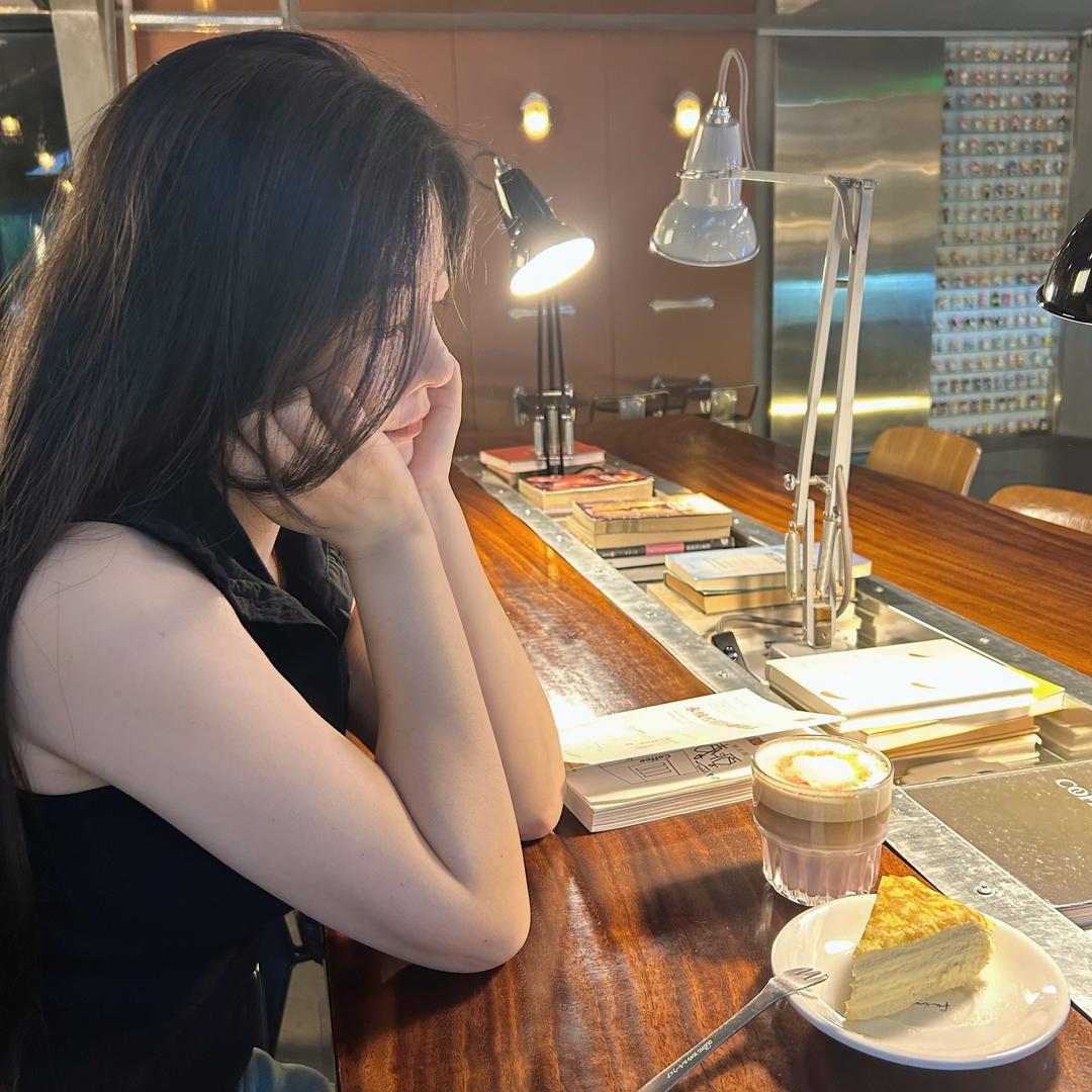 晴子Sunny