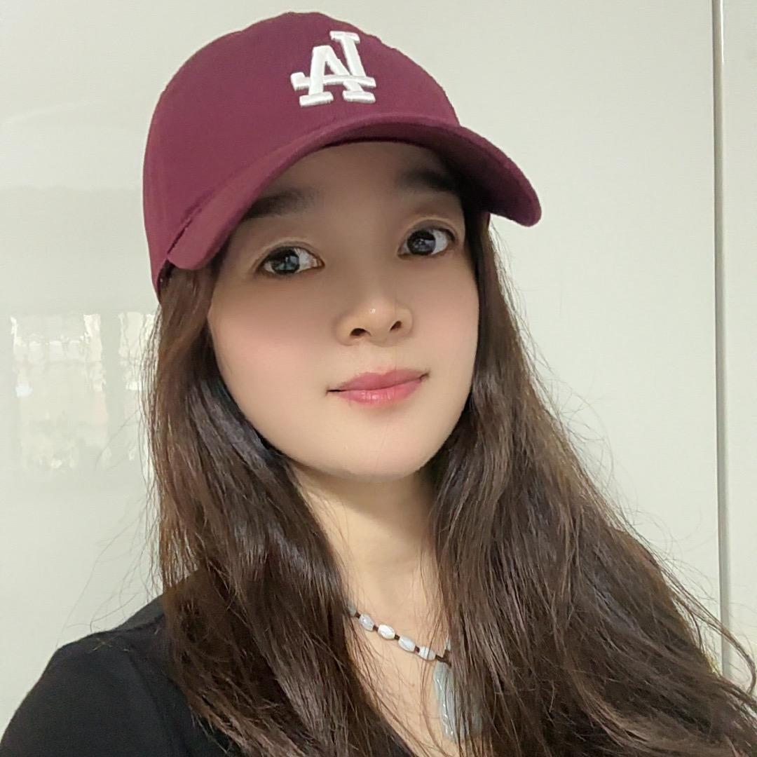 小🐉女