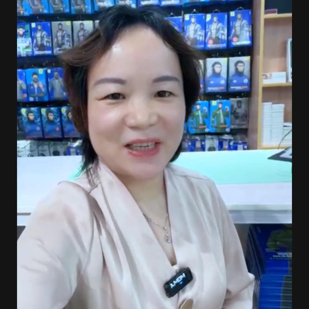 在贵阳批发数码配件的赖姐