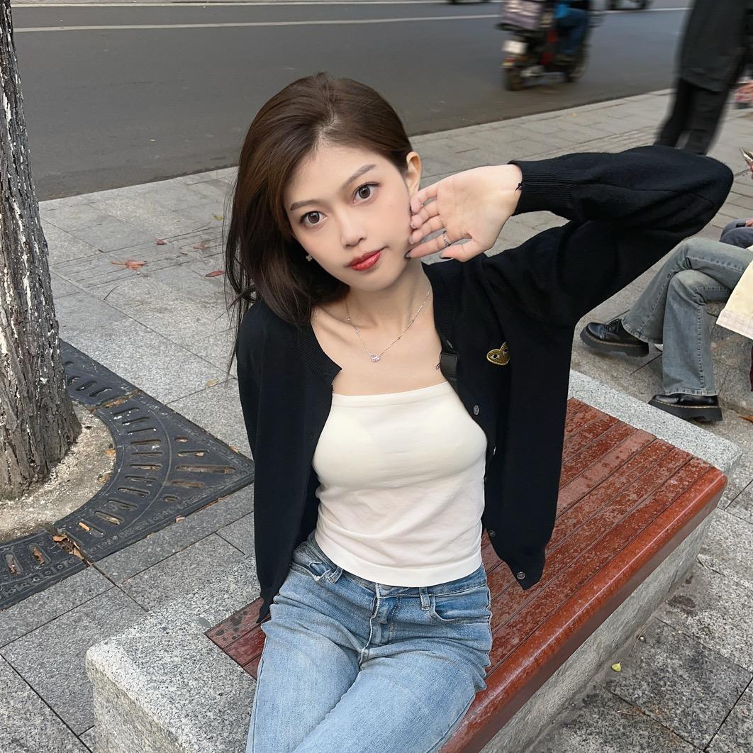 Ayi