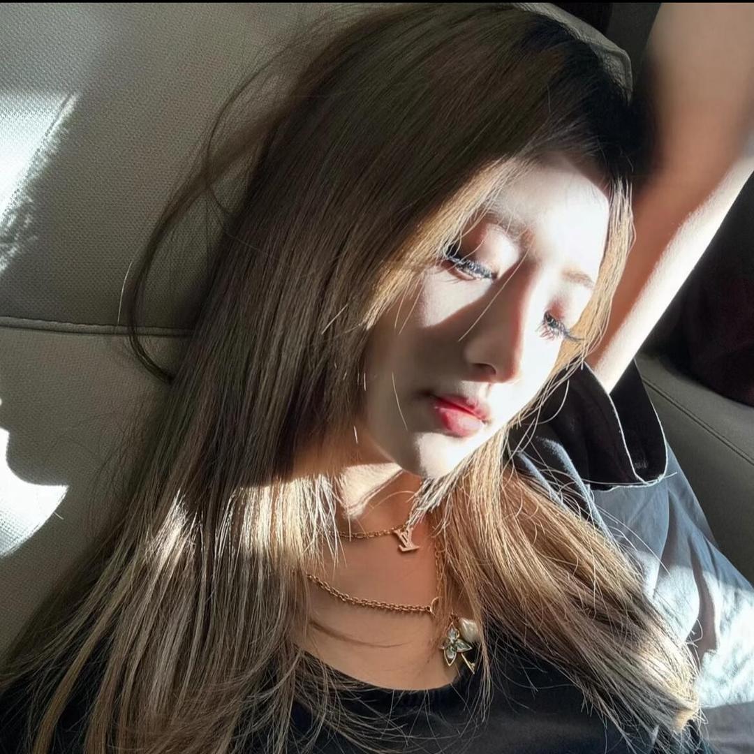 Queen king