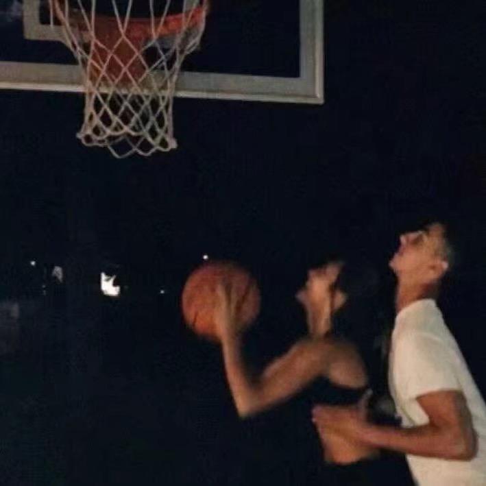 Zyy