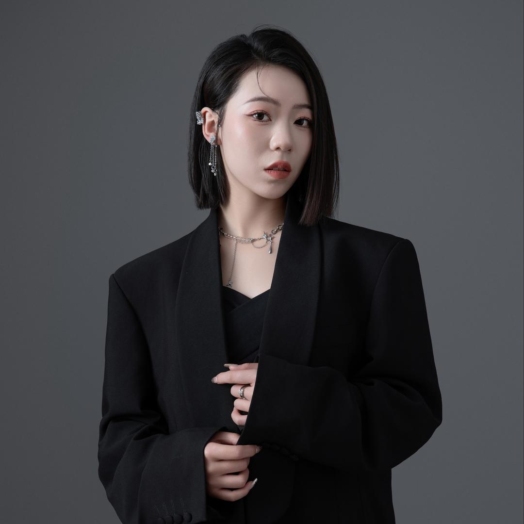 周口新丝路超模晨晨老师