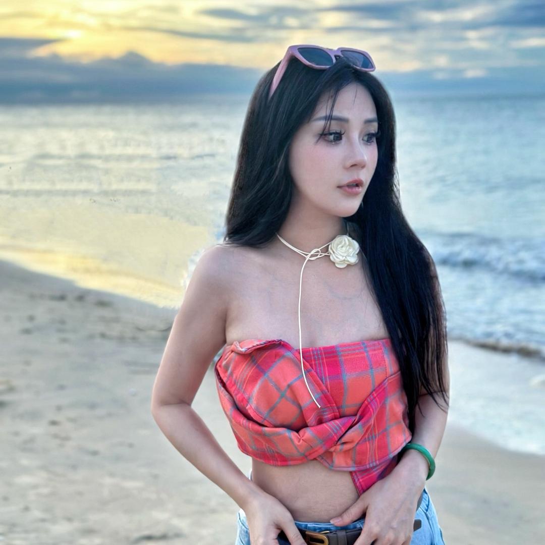 小胡蝶蝶蝶蝶。