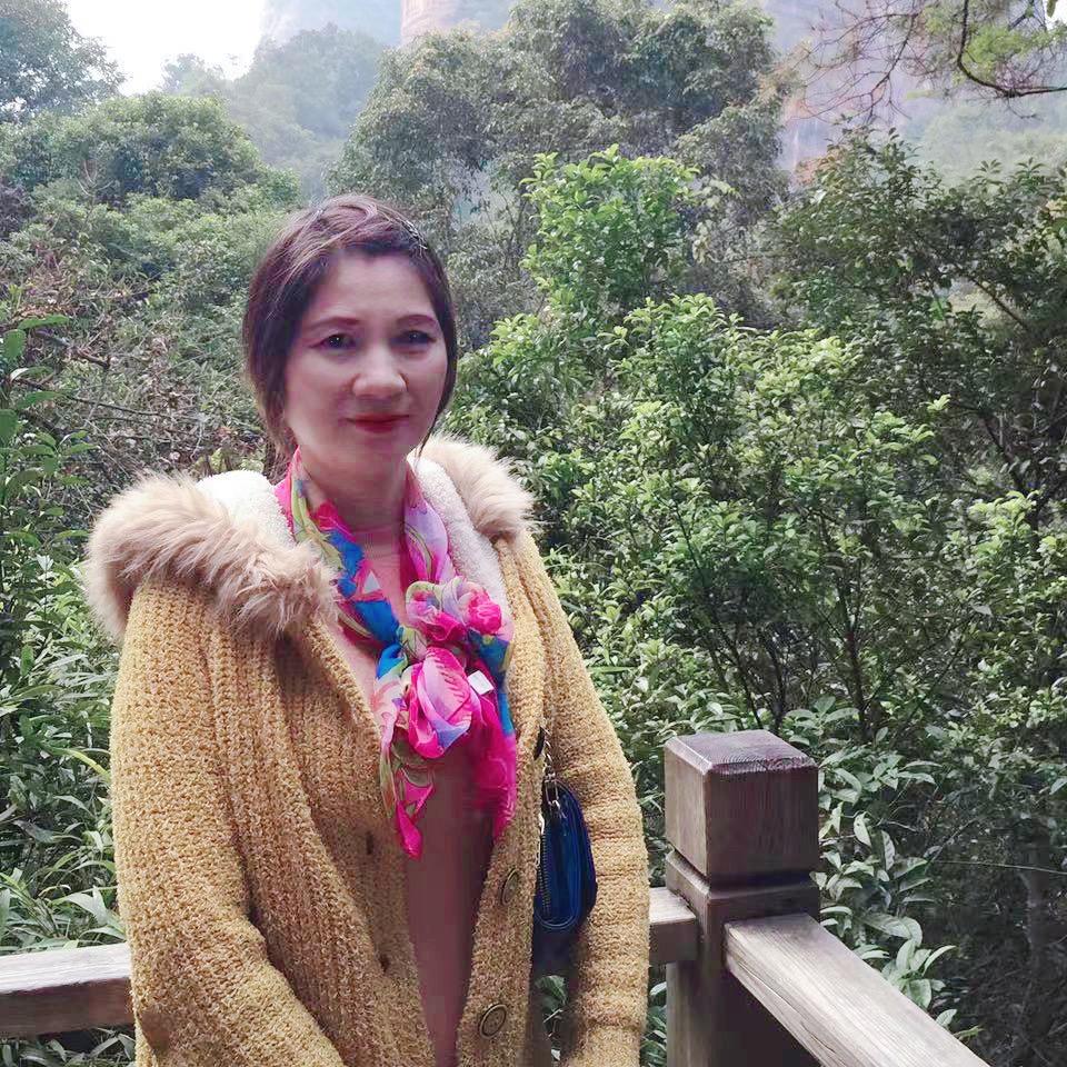 芳芳爱运动