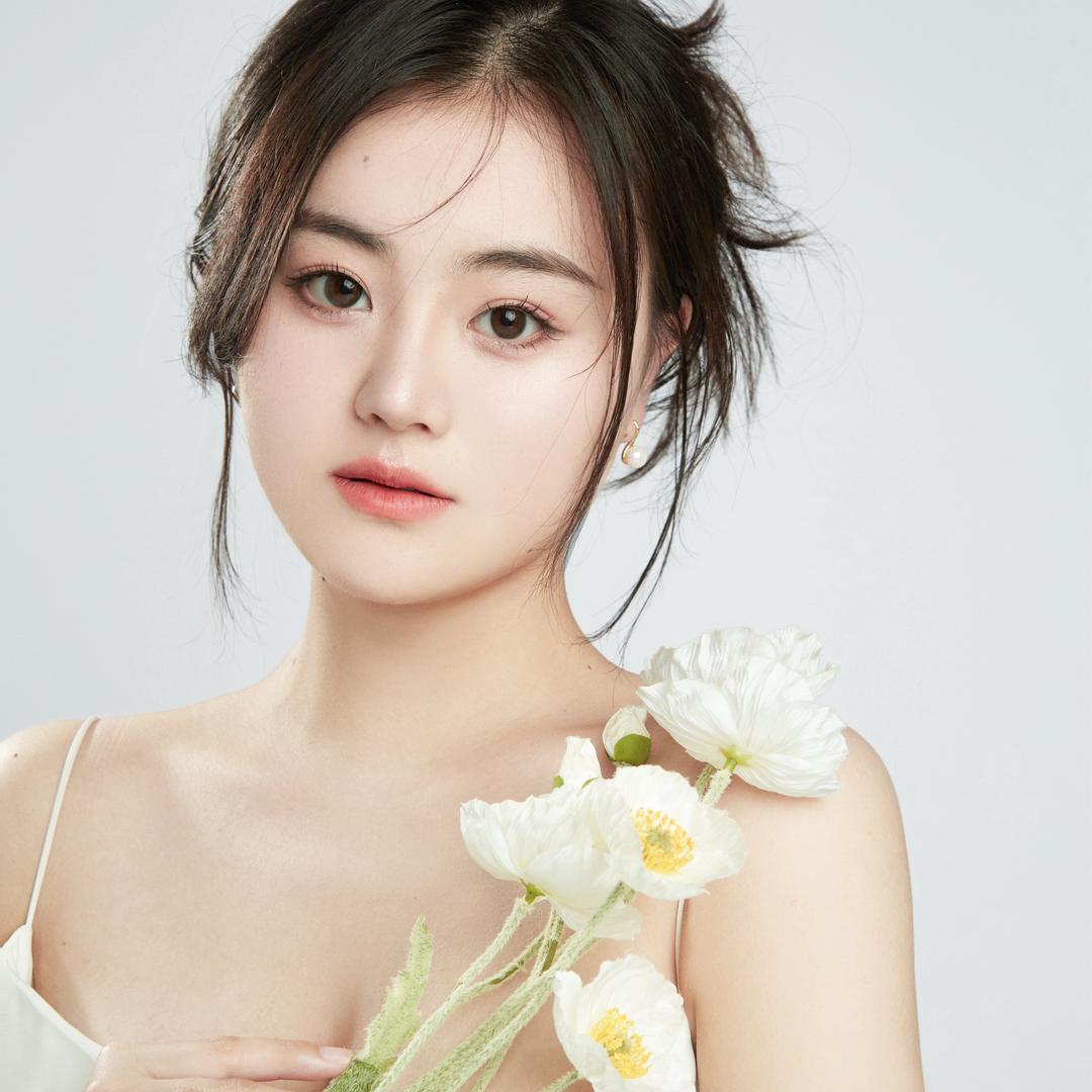 亮芝彩美.文丽粉丝号
