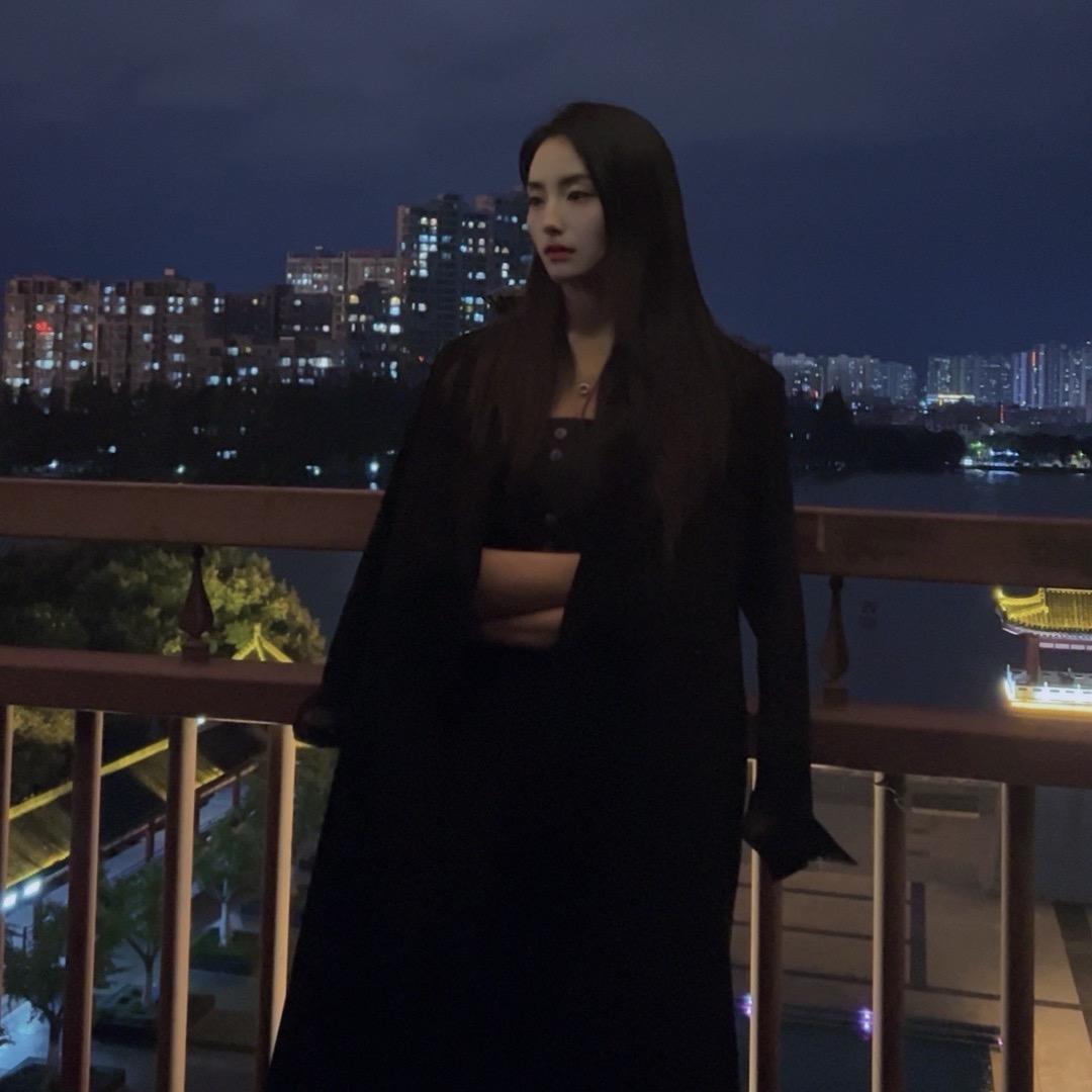 鲨疯了