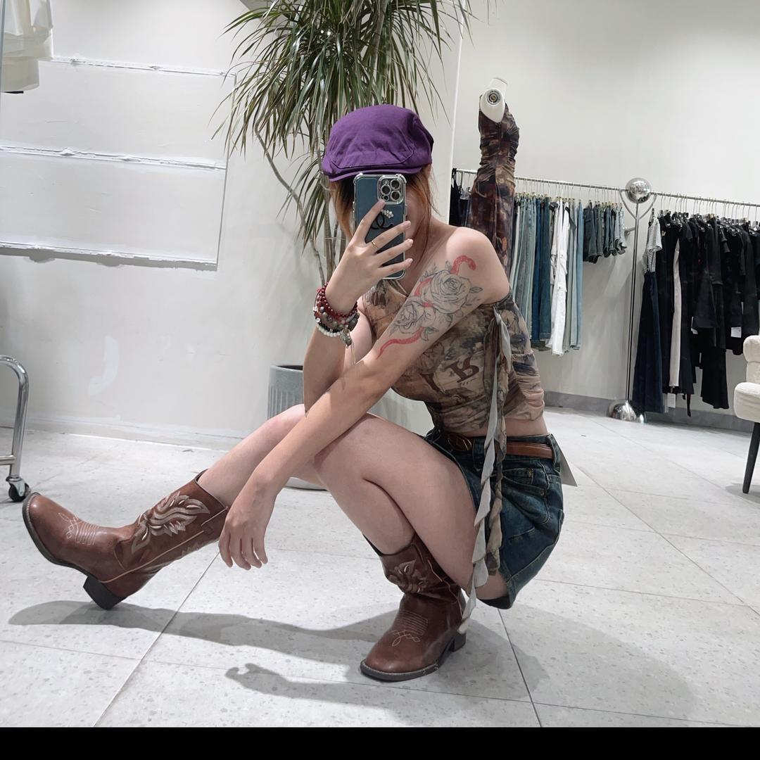 辣妹不辣🖤苏苏家