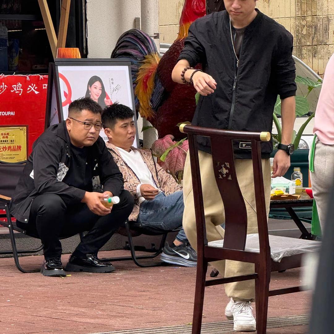 潇̶姑娘（周大祥非洲之旅日常）