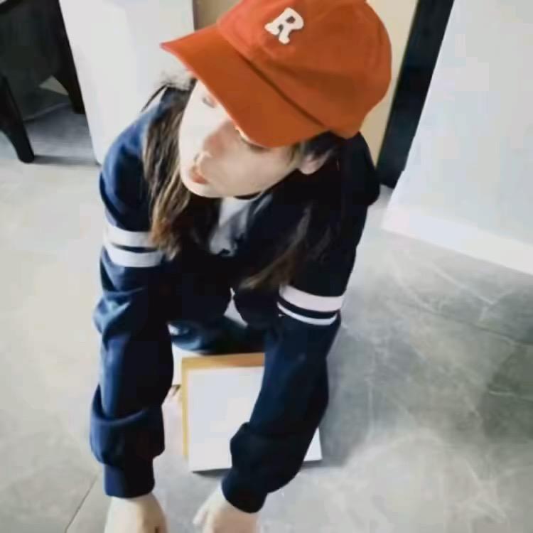 冷冰冰