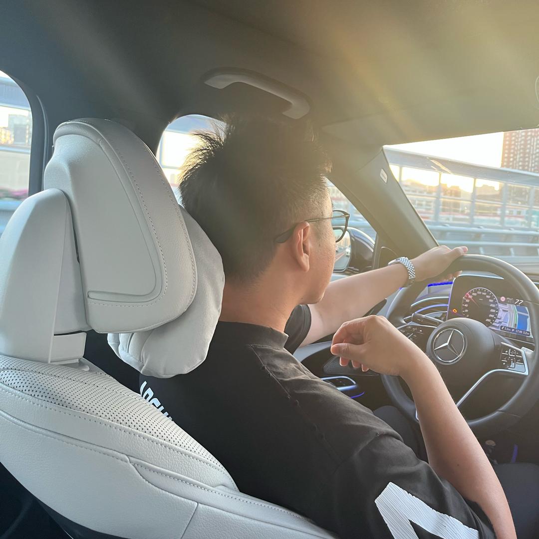我不是王总