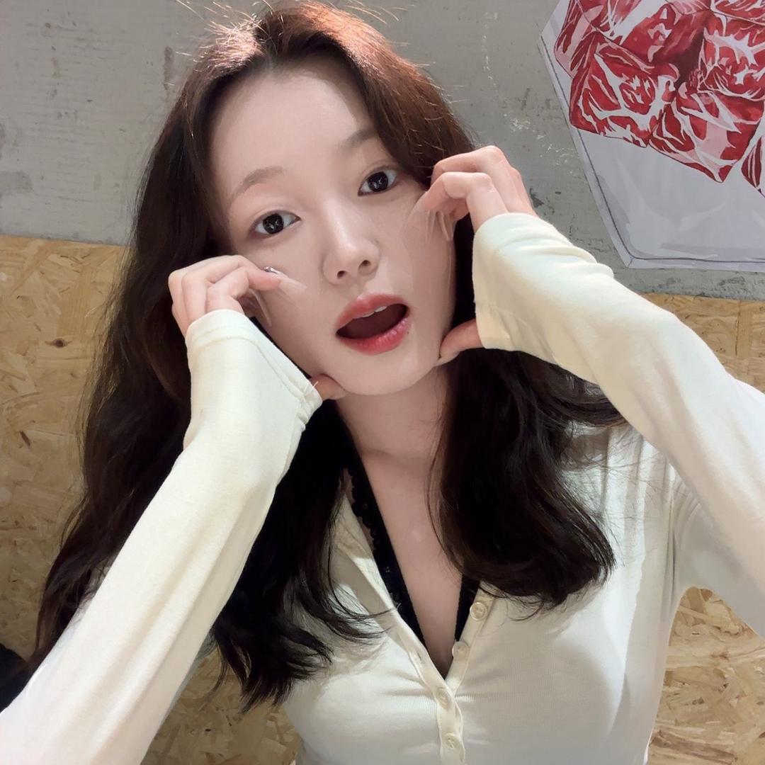 刘-铲除硅pu塑胶跑道人造草坪