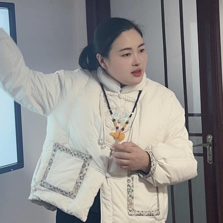 徒手产后徐鹤嘉