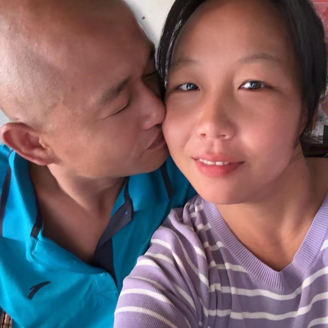 涛哥涛嫂（二婚五个儿子）