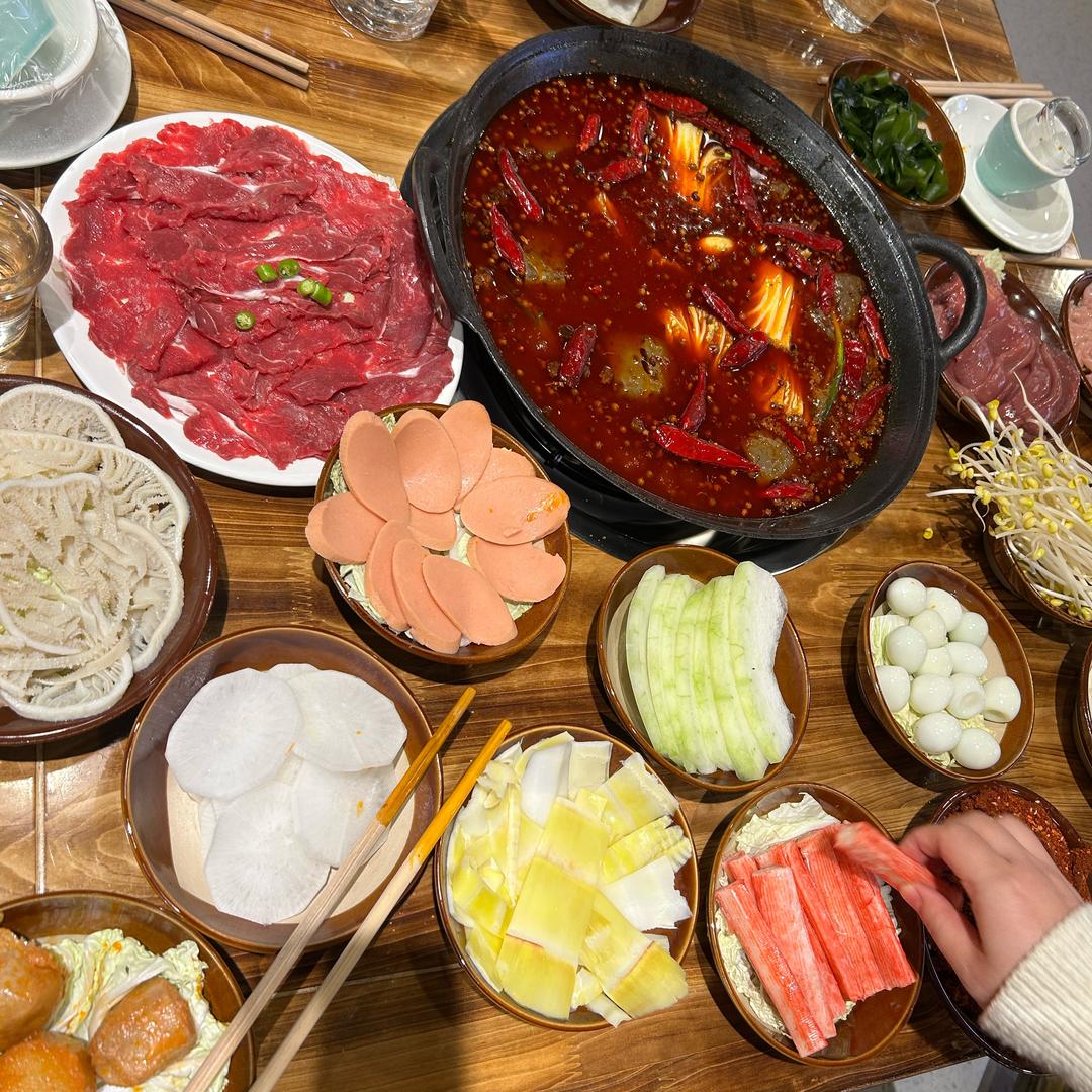 方板凳鲜毛肚火锅