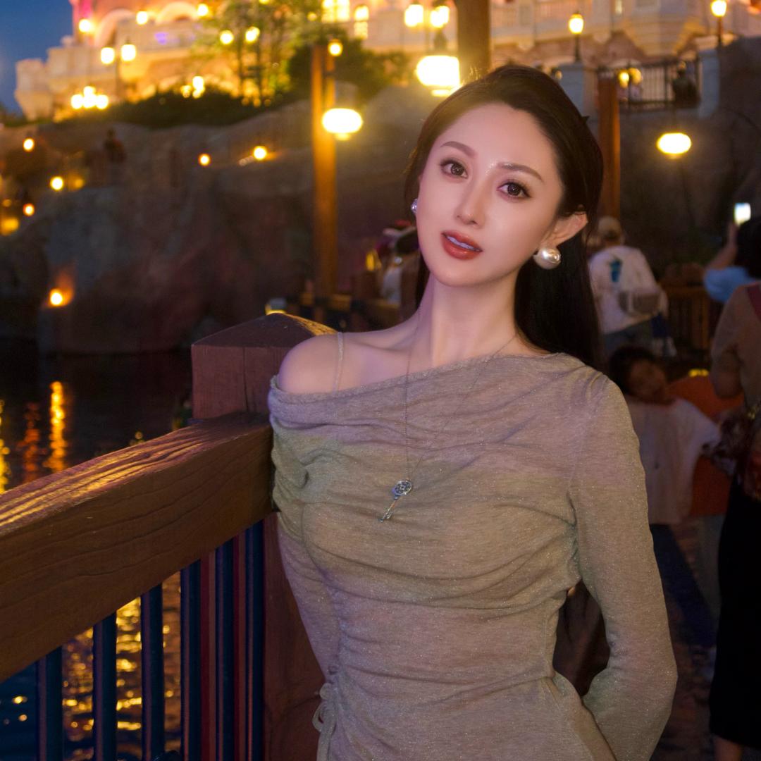 二姐Alice