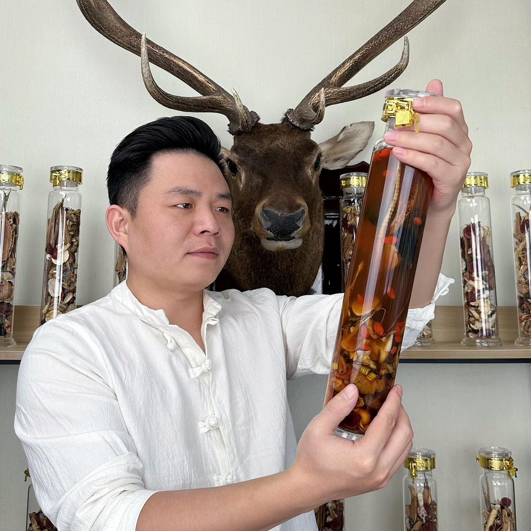 禾恩元李奶奶滋补专卖店滋补