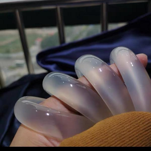 宇骞玛瑙手镯定制