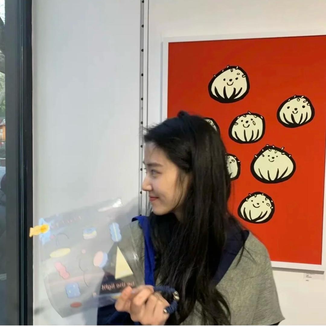 金大福珠宝小白象。