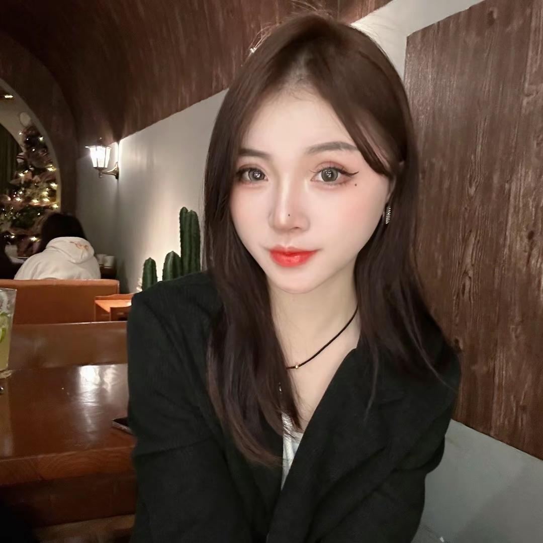 爱笑的杨耀玉
