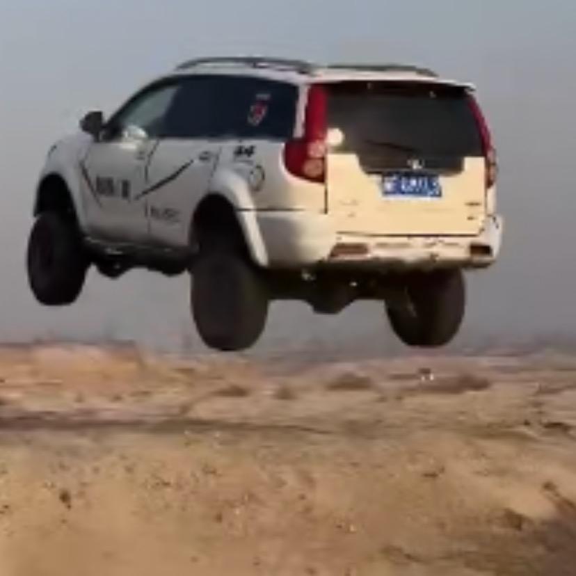 保定战狼极限挑战石头