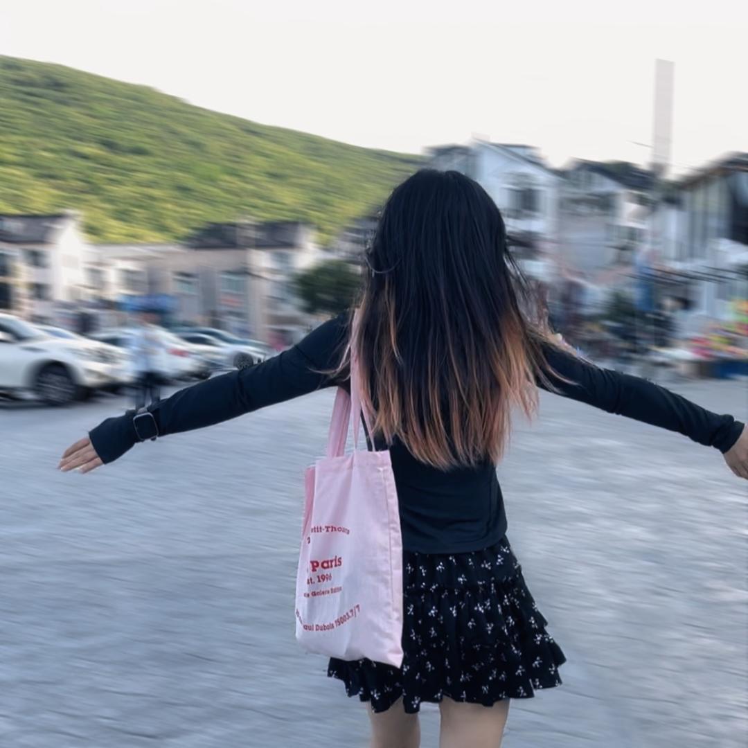 齐妙Bu奇妙