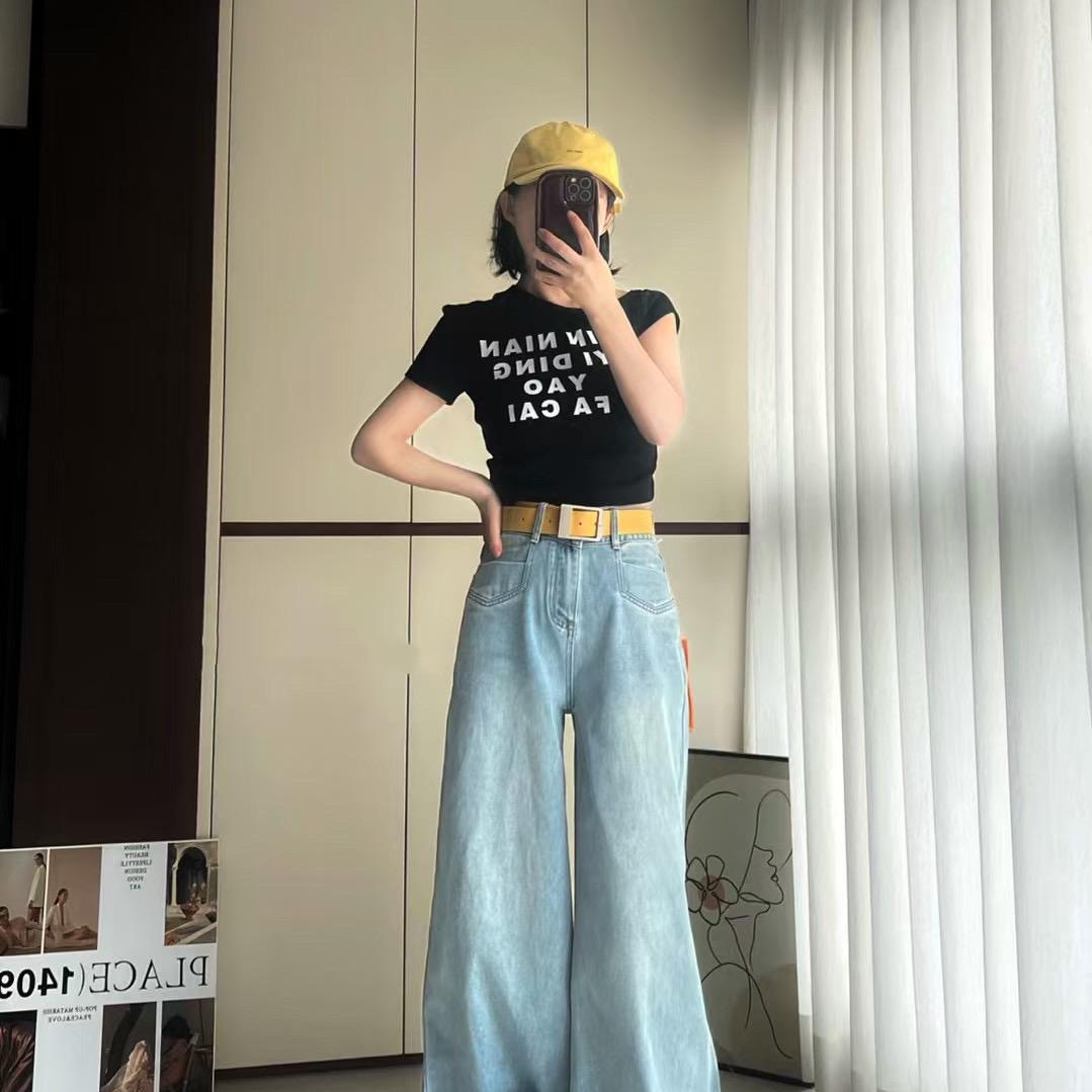 凌子轻奢女装牛仔