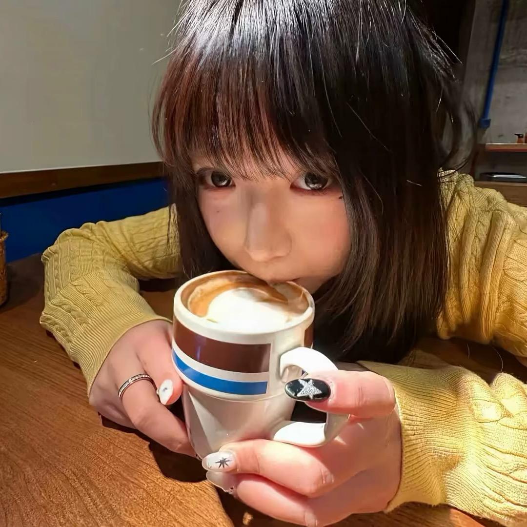 呜呜七七
