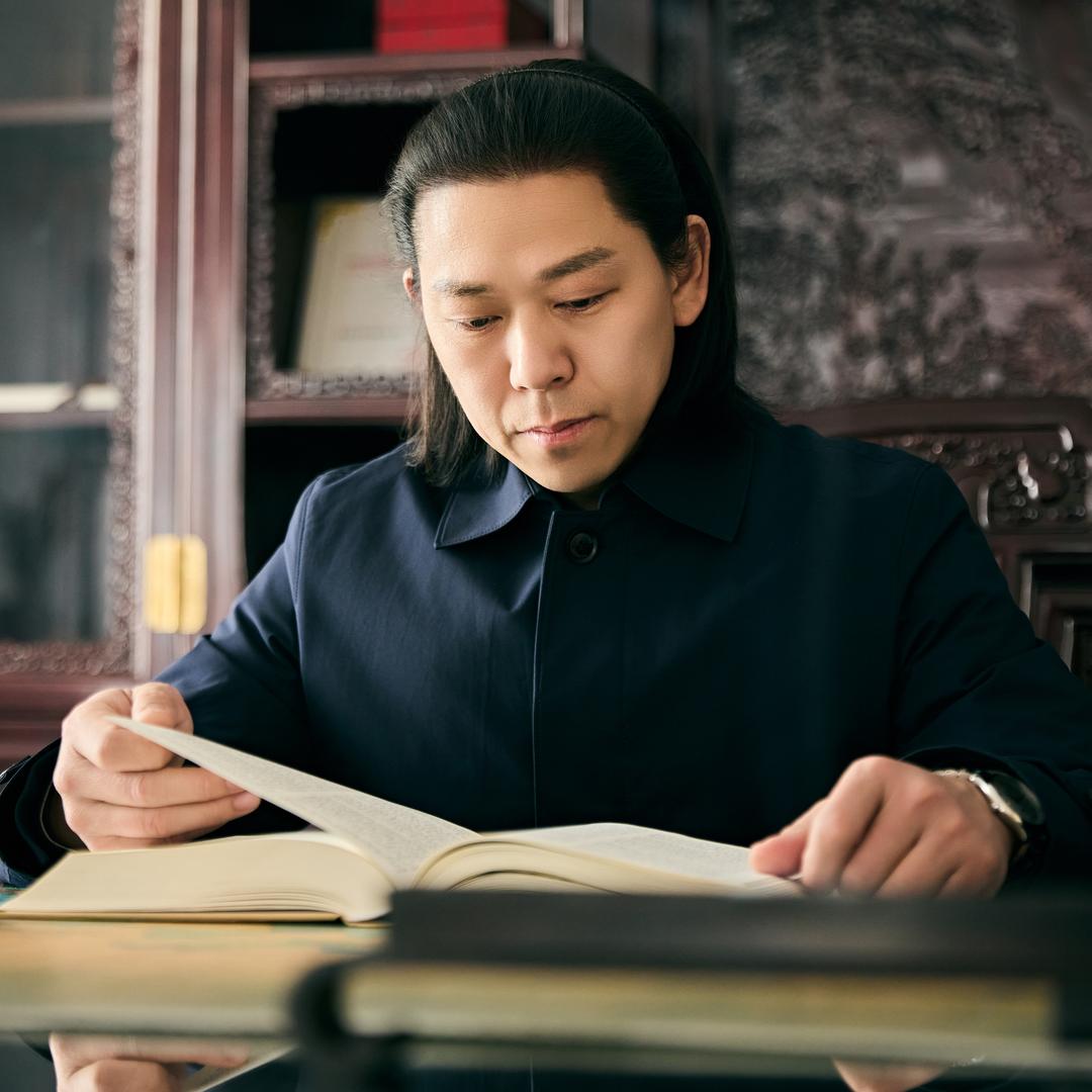 易海青龙郝君元