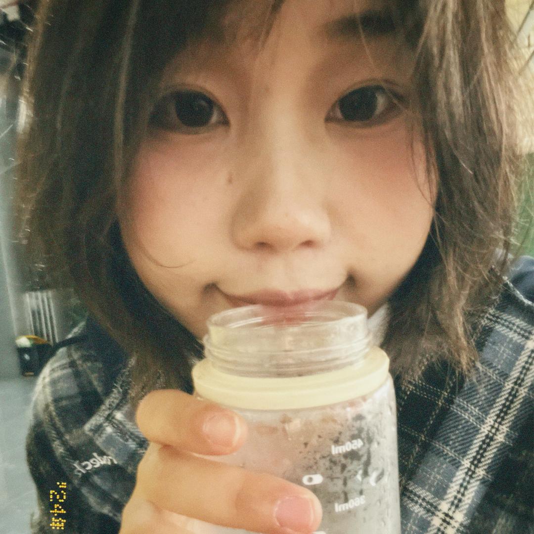 近视橙子.